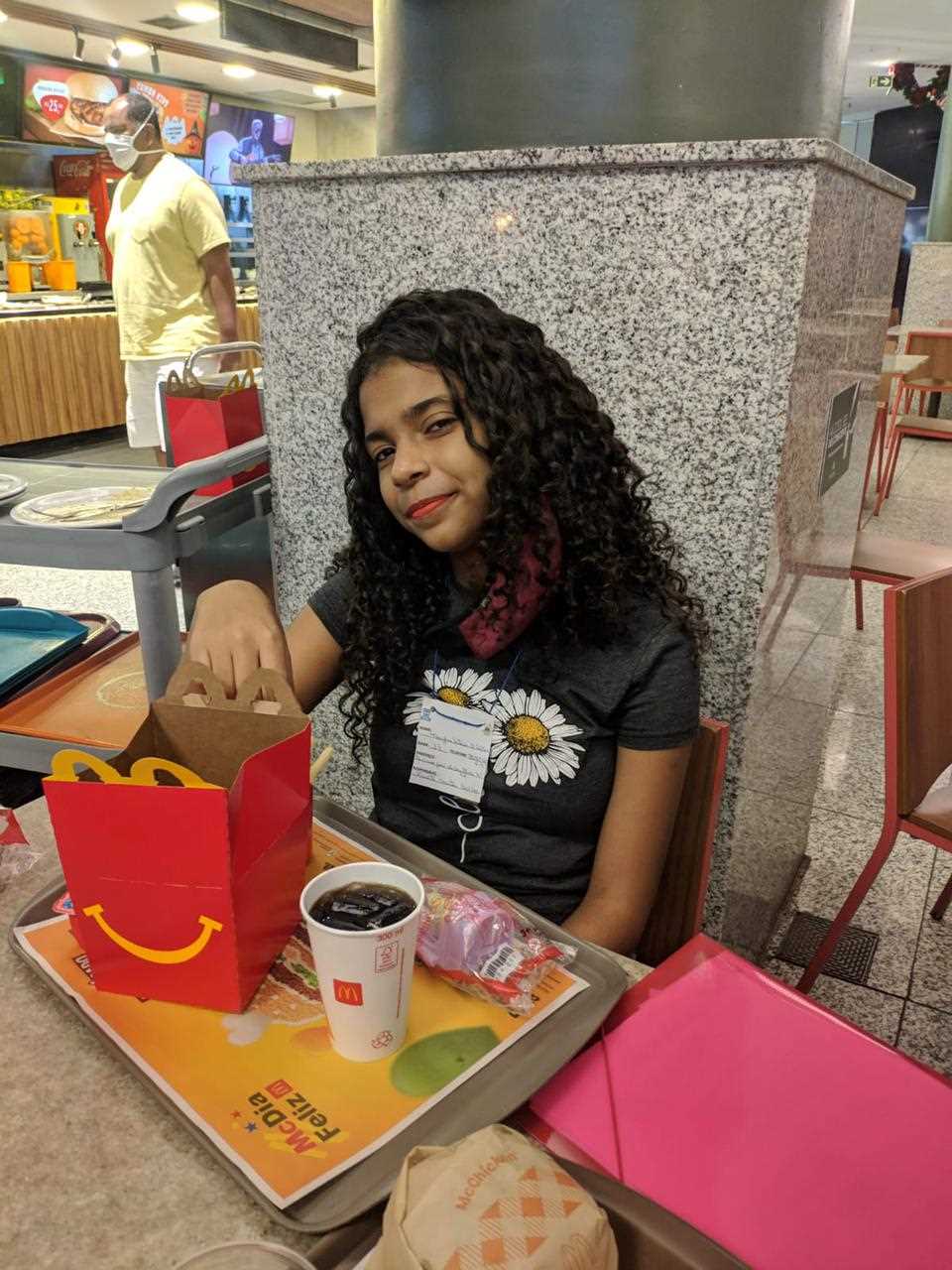 Camacã: Ação da Prefeitura leva alunos ao cinema em um dia inesquecível